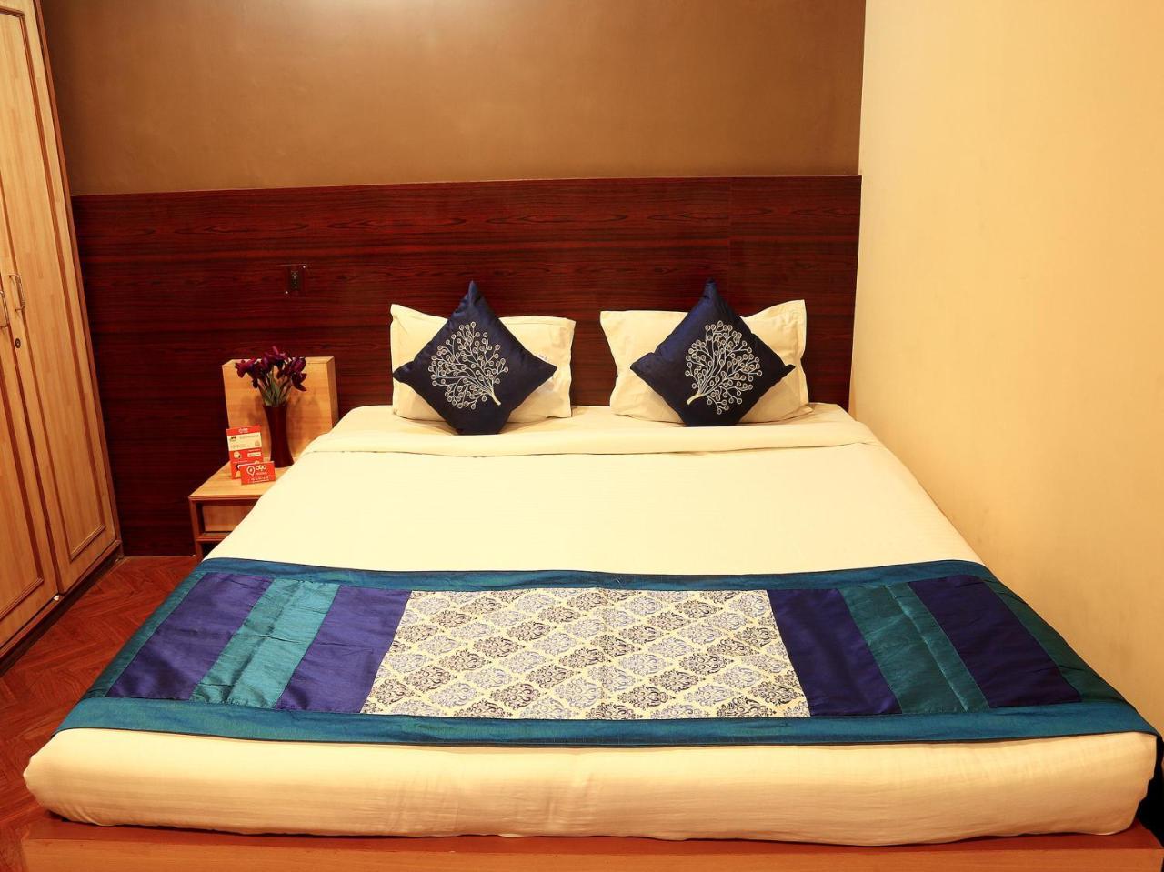 Oyo Rooms Ballygunge Hazra Law College Калькутта Экстерьер фото